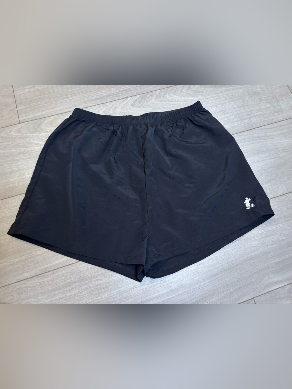Disney Parks Authentic Mickey Mouse Black Athletic Shorts Size Medium Retro